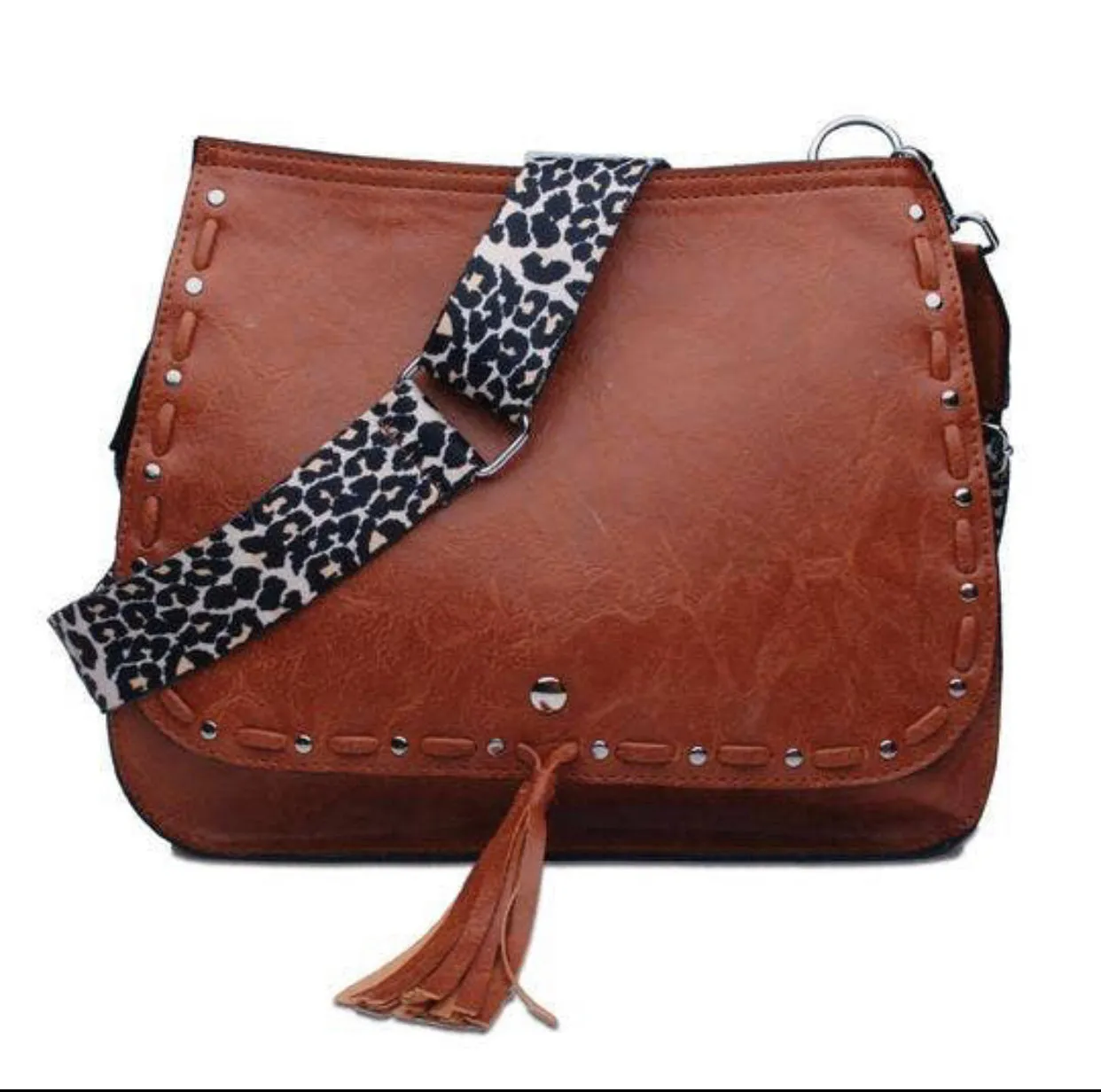 Crossbody tote w/ leopard guitar strap