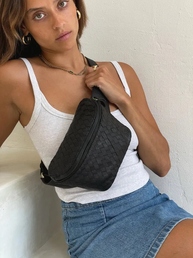 MANDRN REMY WOVEN LEATHER FANNY PACK - BLACK